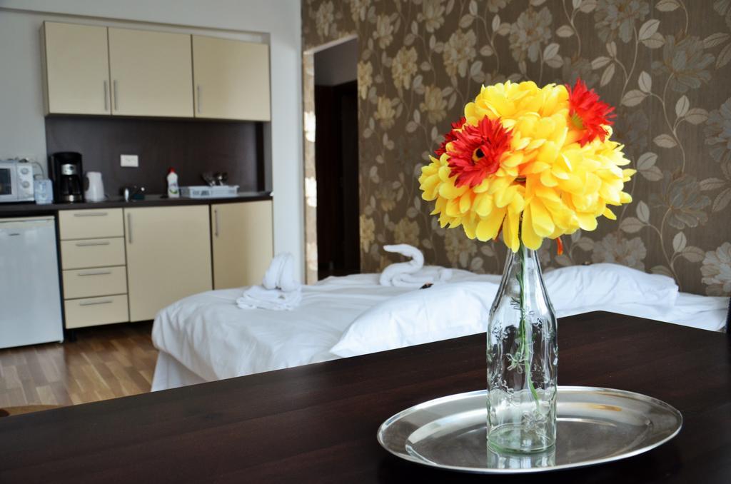 Aparthotel Zorilor Cluj-Napoca Phòng bức ảnh