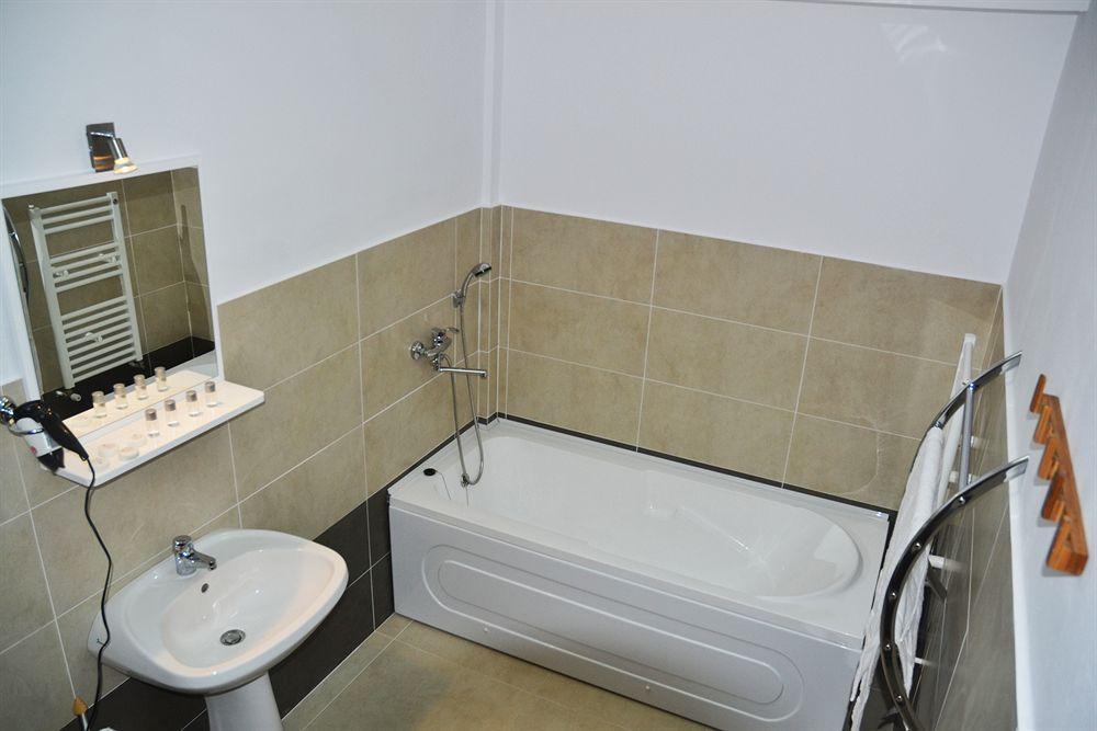 Aparthotel Zorilor Cluj-Napoca Ngoại thất bức ảnh
